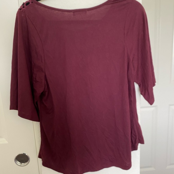 Shirt - Picture 2 of 4